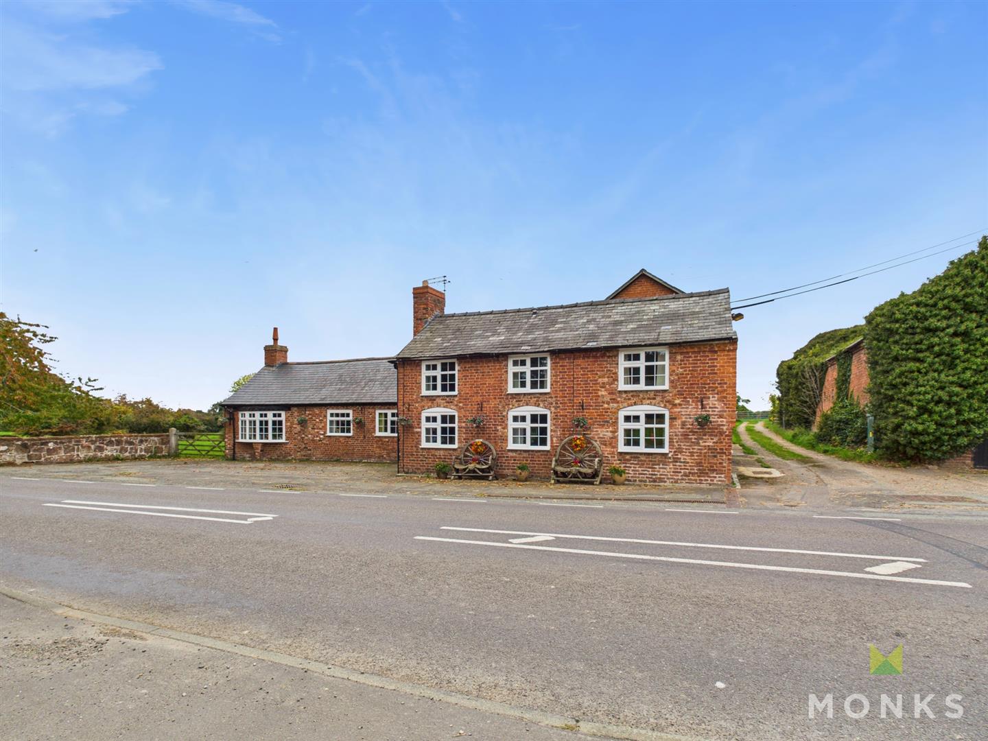 The Old Forge Knockin, Oswestry, SY10 8HQ For Sale